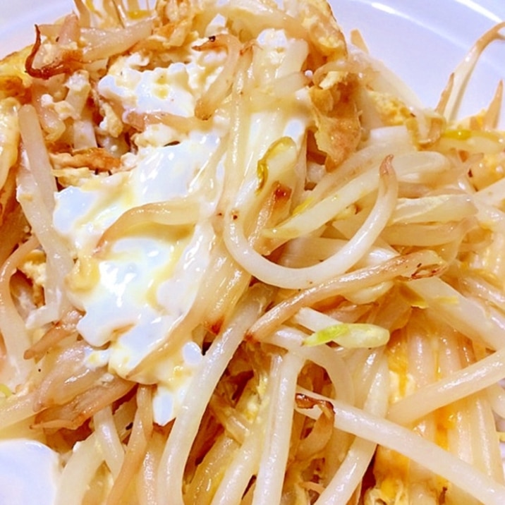 節約簡単5分!もやしと玉子の野菜炒め